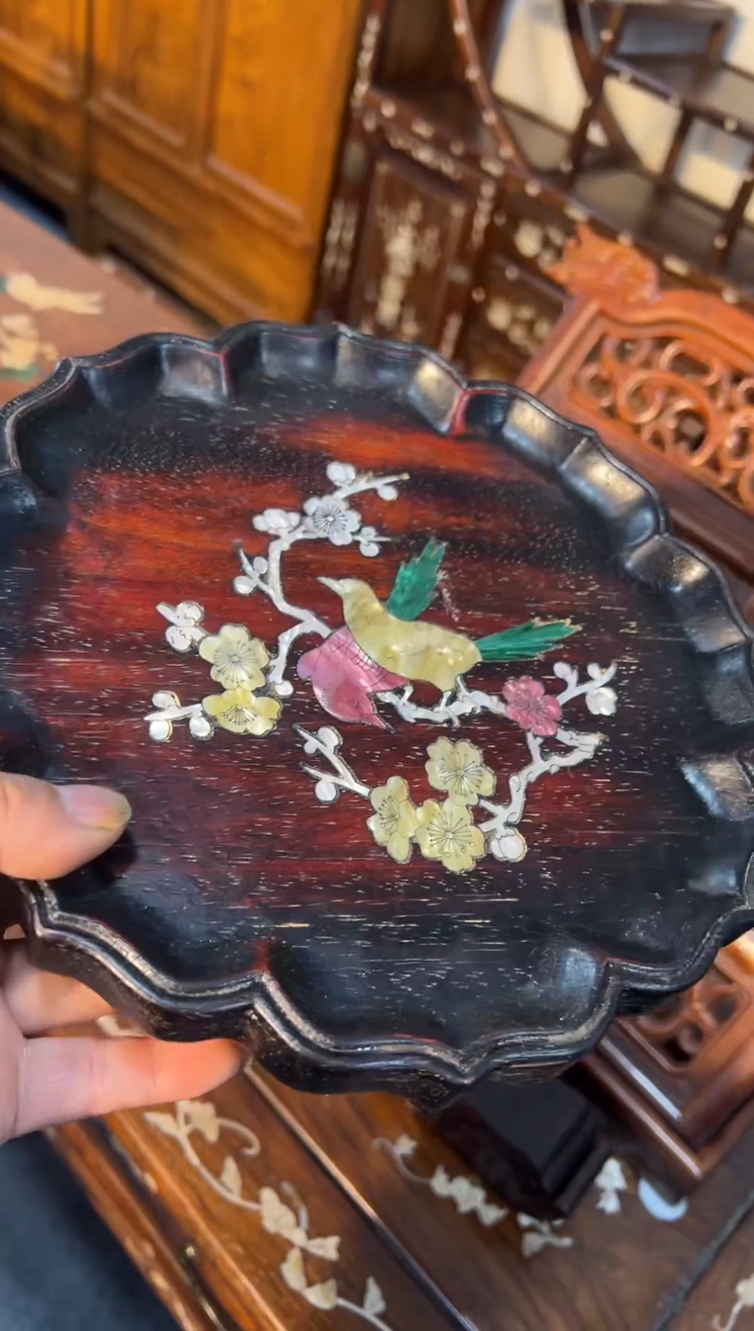 木木头款紫檀圆形花鸟茶盘88.888