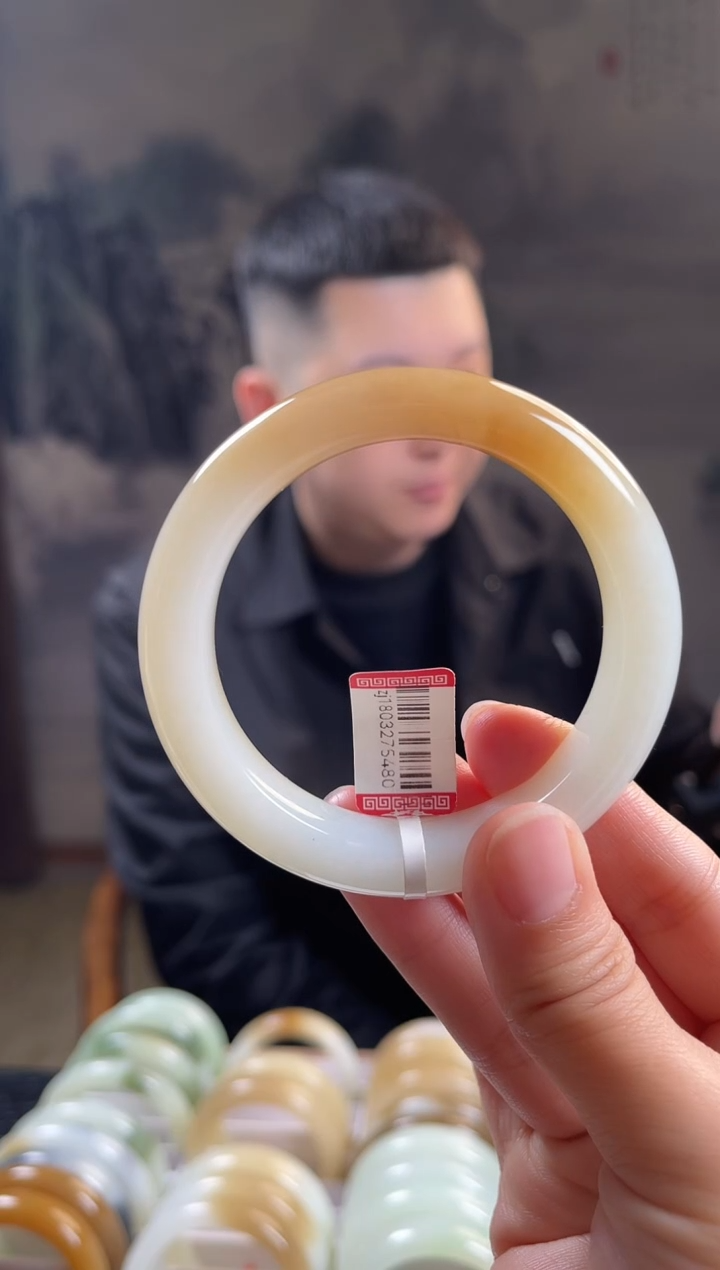 未镶嵌手镯和田玉55圈口5480