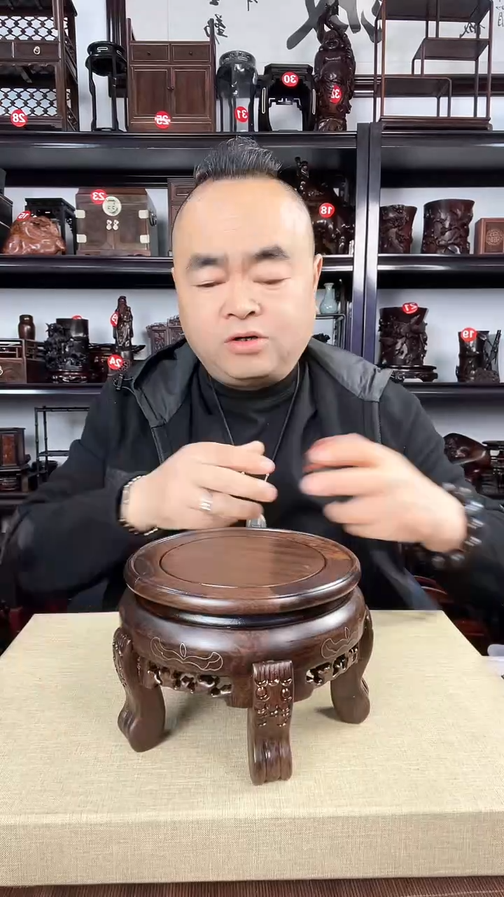 【闪购商品】木2267老李红木工艺品