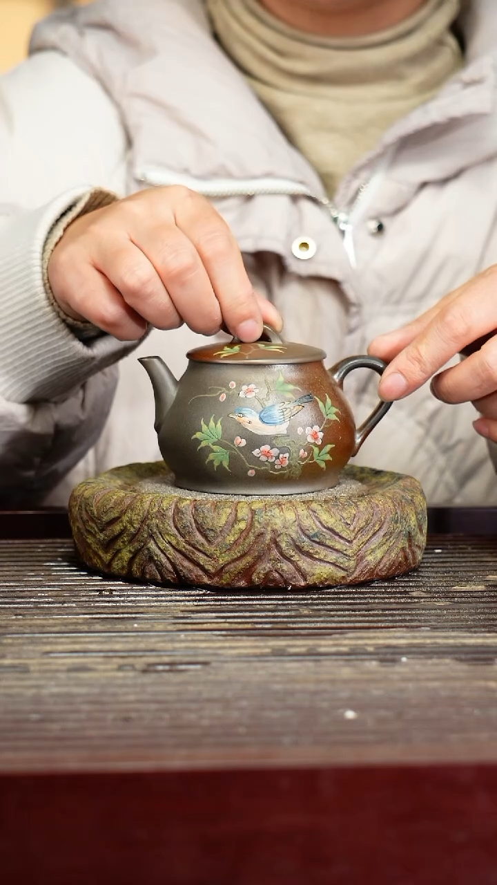 宜兴原矿紫砂壶茶壶宜兴原矿紫砂壶茶壶140C