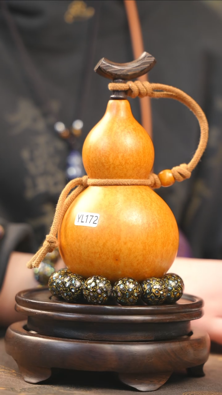 【闪购商品】YL172大漆酒葫芦不包手串及旋转底座