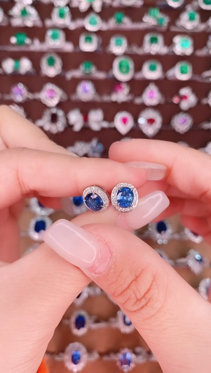 【闪购商品】蓝宝石18K金耳饰18K金镶嵌克拉