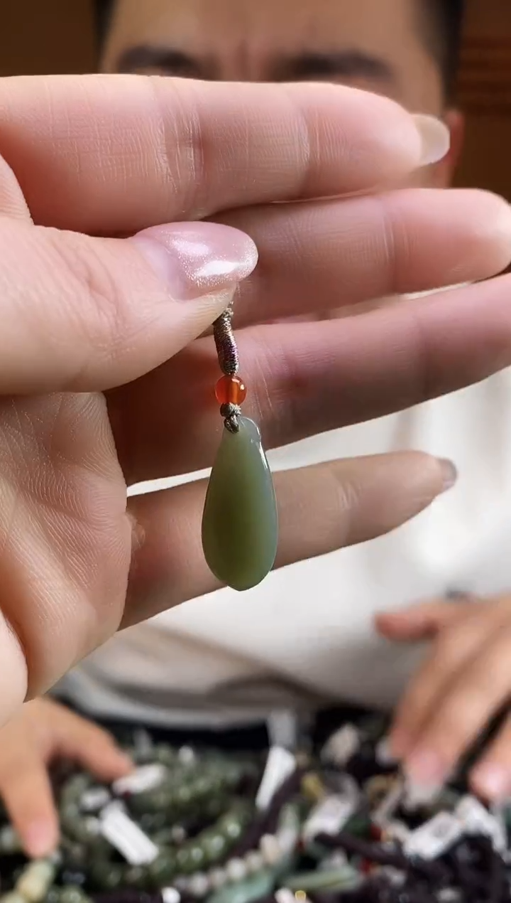 【闪购商品】和田玉颈饰未镶嵌多样性发货，拍一发一