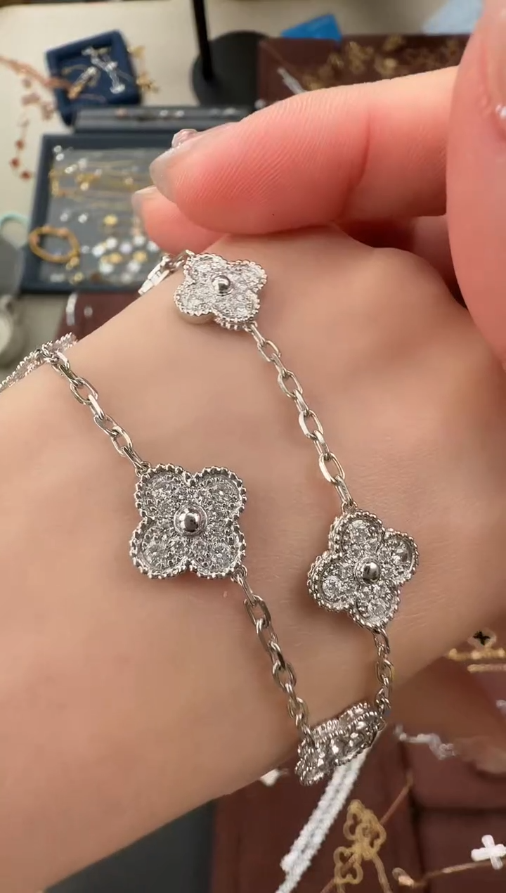 【闪购商品】钻石手链18K金镶嵌满钻12mm五花手链