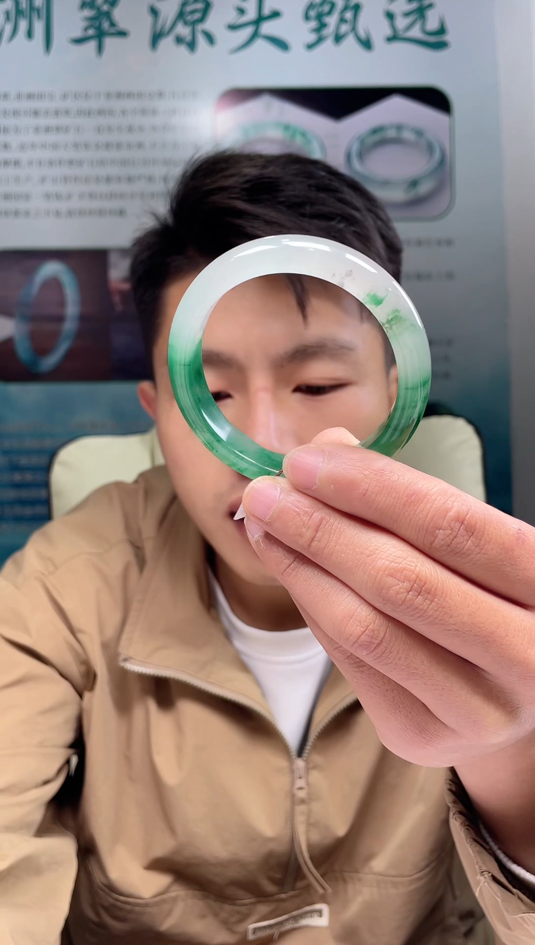 【闪购商品】石英质玉手镯未镶嵌非洲翠手镯多样性发货