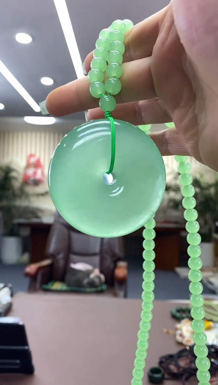 未镶嵌蛇纹石玉吊坠多样式发货随机发一