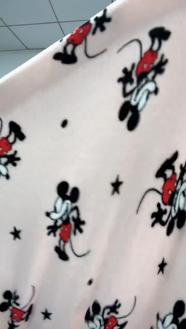 法兰绒1.8x2.3材质面料尺寸以主播介绍为准