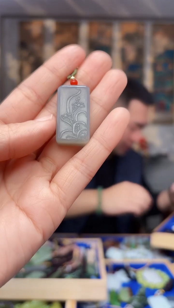 【闪购商品】和田玉颈饰未镶嵌拍一发一