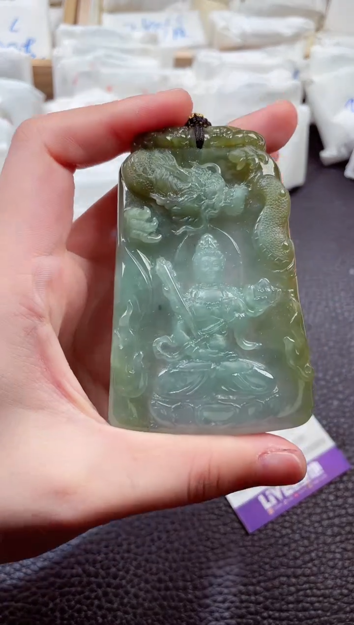 翡翠未镶嵌颈饰00001840御龙虚空