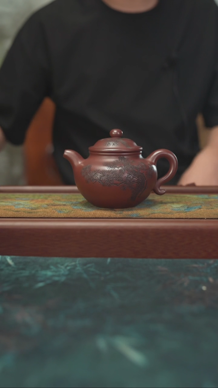 茶杯紫砂8.1 大光紫砂 紫龙血砂 莲子壶