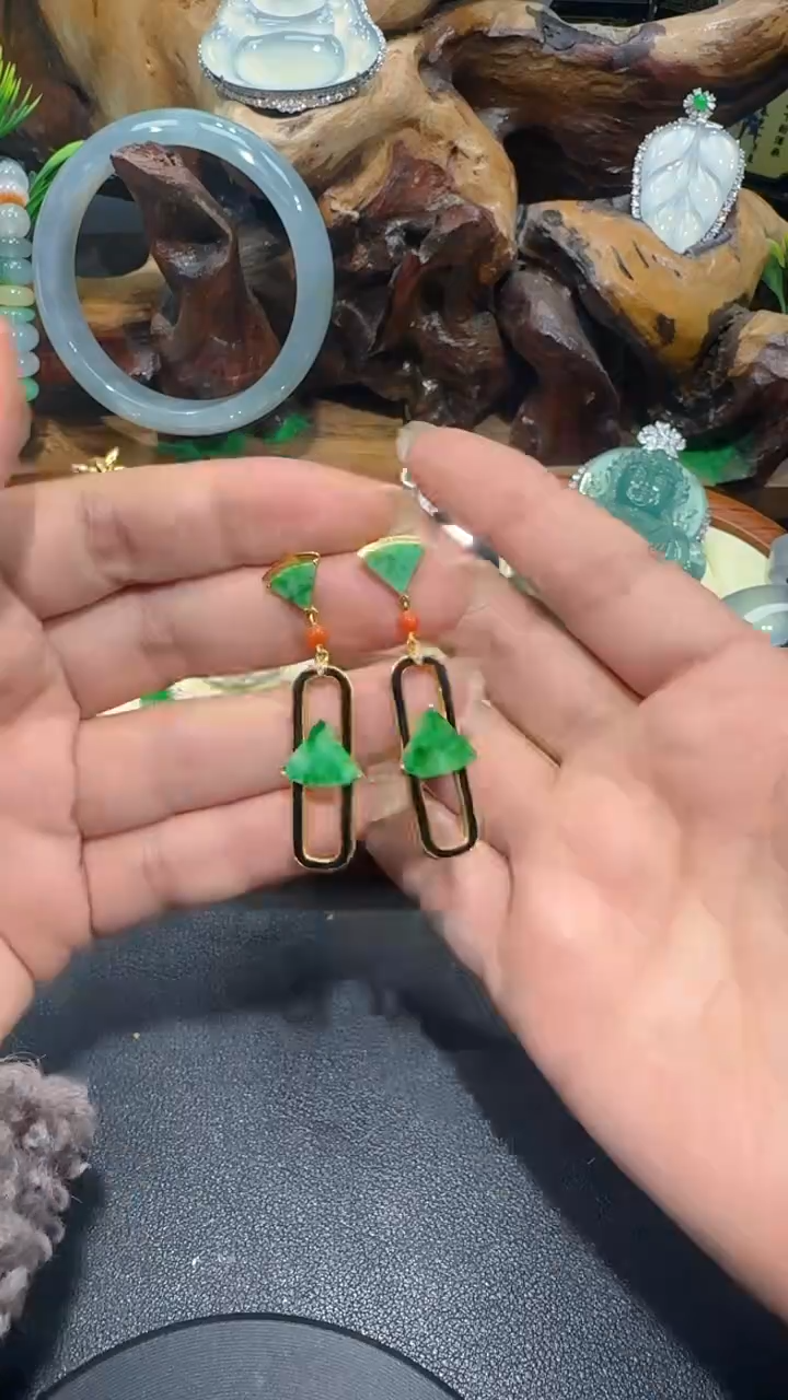 【闪购商品】翡翠耳饰18K金镶嵌耳饰