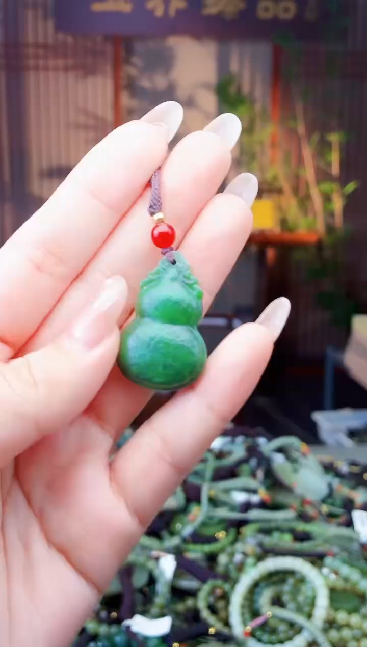 颈饰未镶嵌和田玉多样性发货拍一发一