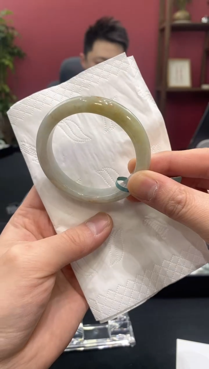 【闪购商品】翡翠手镯未镶嵌00003532