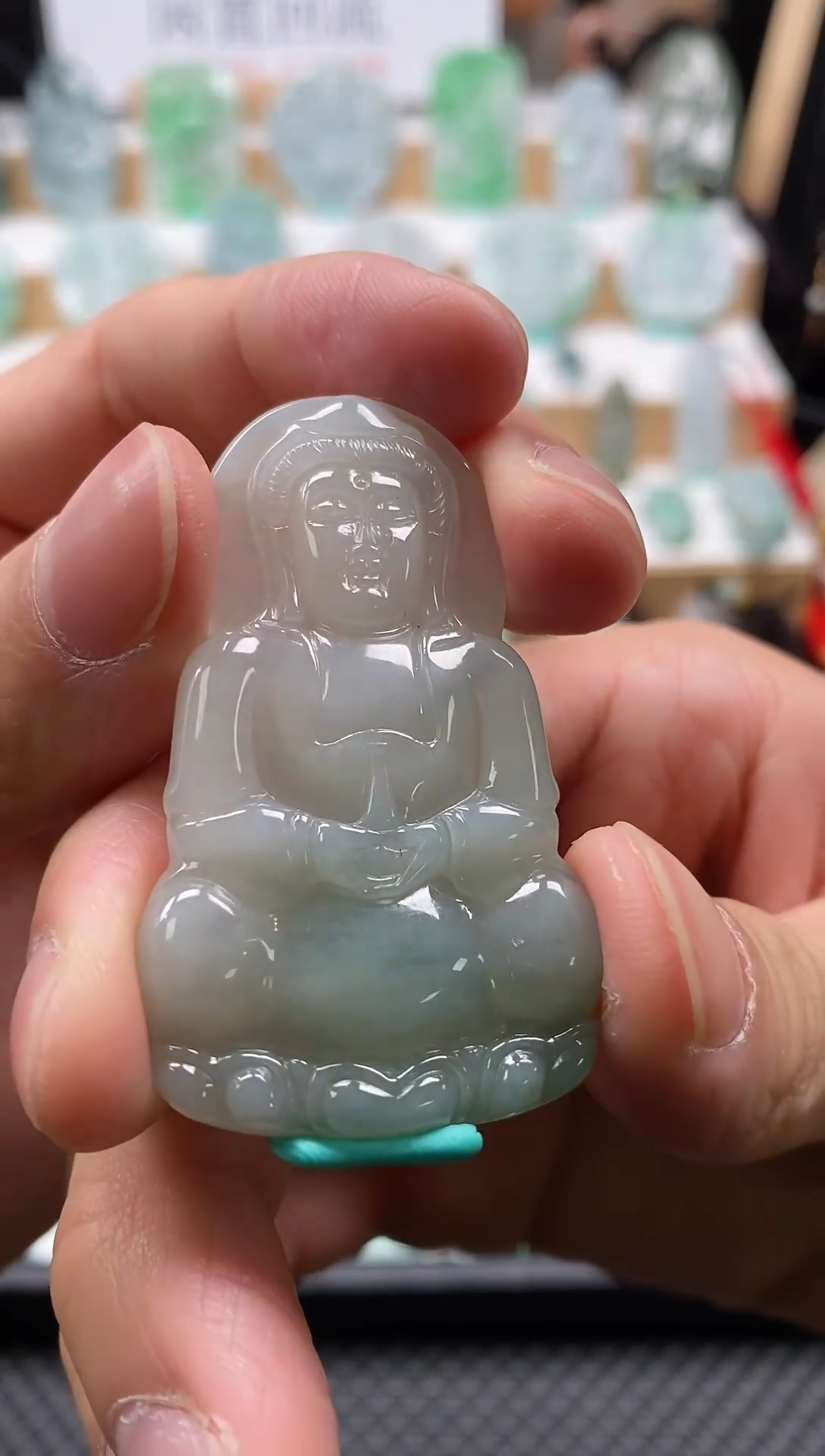 【闪购商品】翡翠颈饰未镶嵌19正装观音