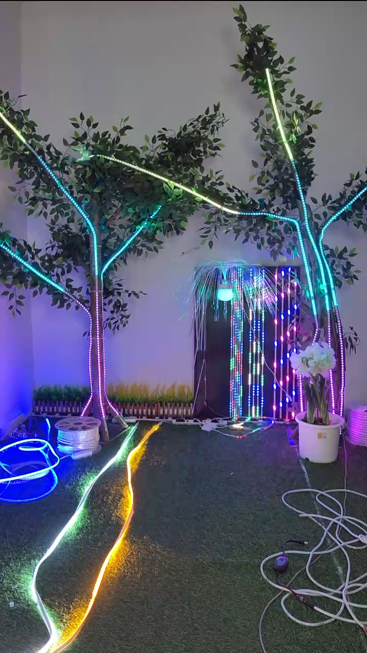 三色 白+暖光+中性  150 