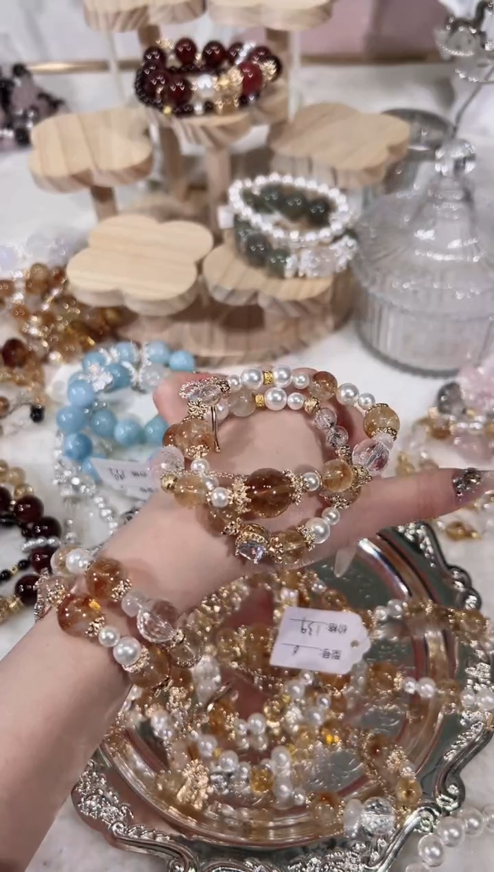 【闪购商品】水晶手链未镶嵌天然水晶默认微瑕 多样性发货发其一