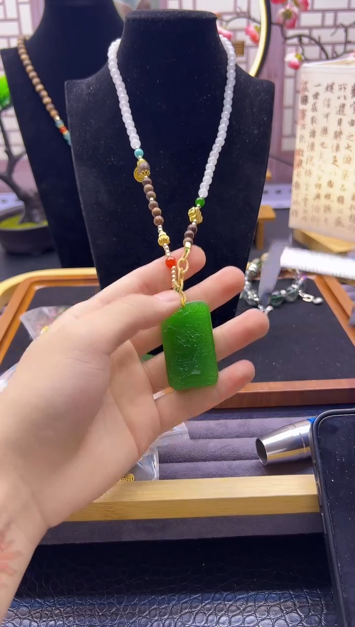 【闪购商品】和田玉颈饰14K金镶嵌X323            