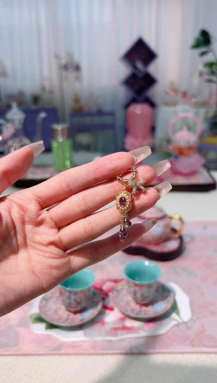 提溜--如图---紫色  