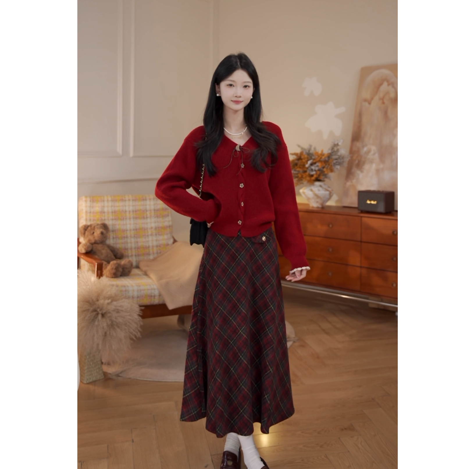 鹿向南「松针莓果」氛围感圣诞新年红女冬季红色毛衣格纹半裙套装