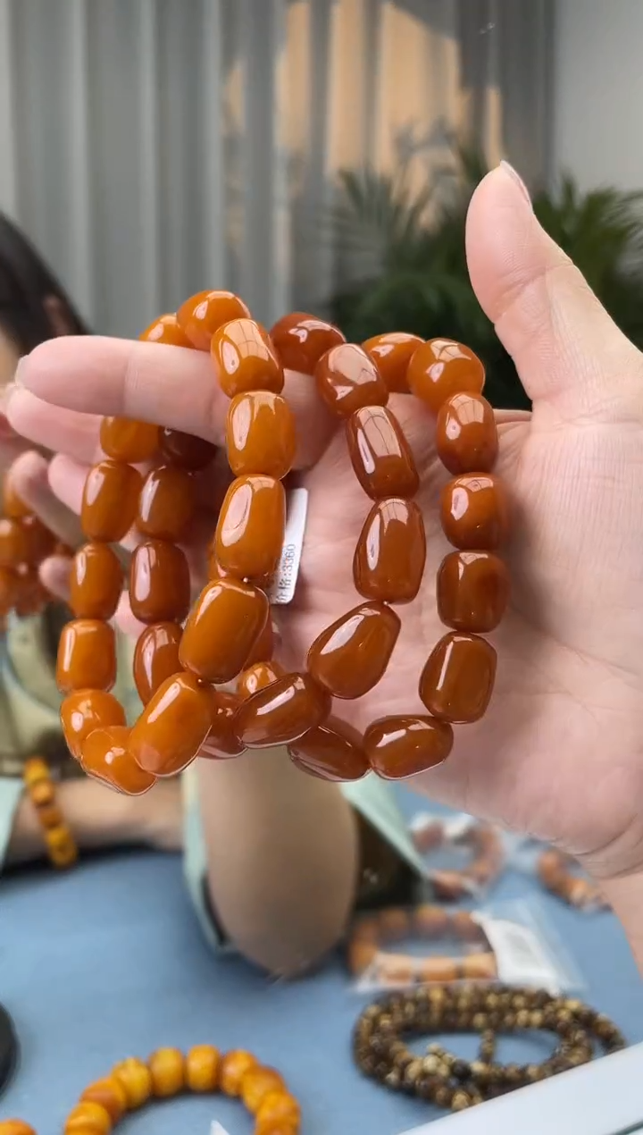 【闪购商品】蜜蜡珠宝奇石未镶嵌假一罚十，多样性发一件020