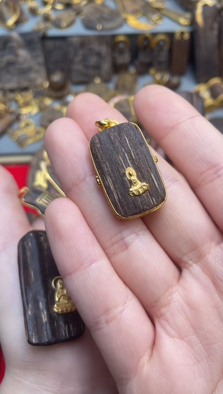 沉香吊坠沉香吊坠54