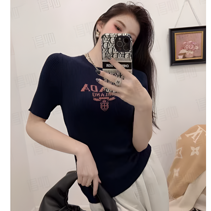 未使用 Prada/普拉达 【经典现货】字母logo简约修身套头针织衫女装