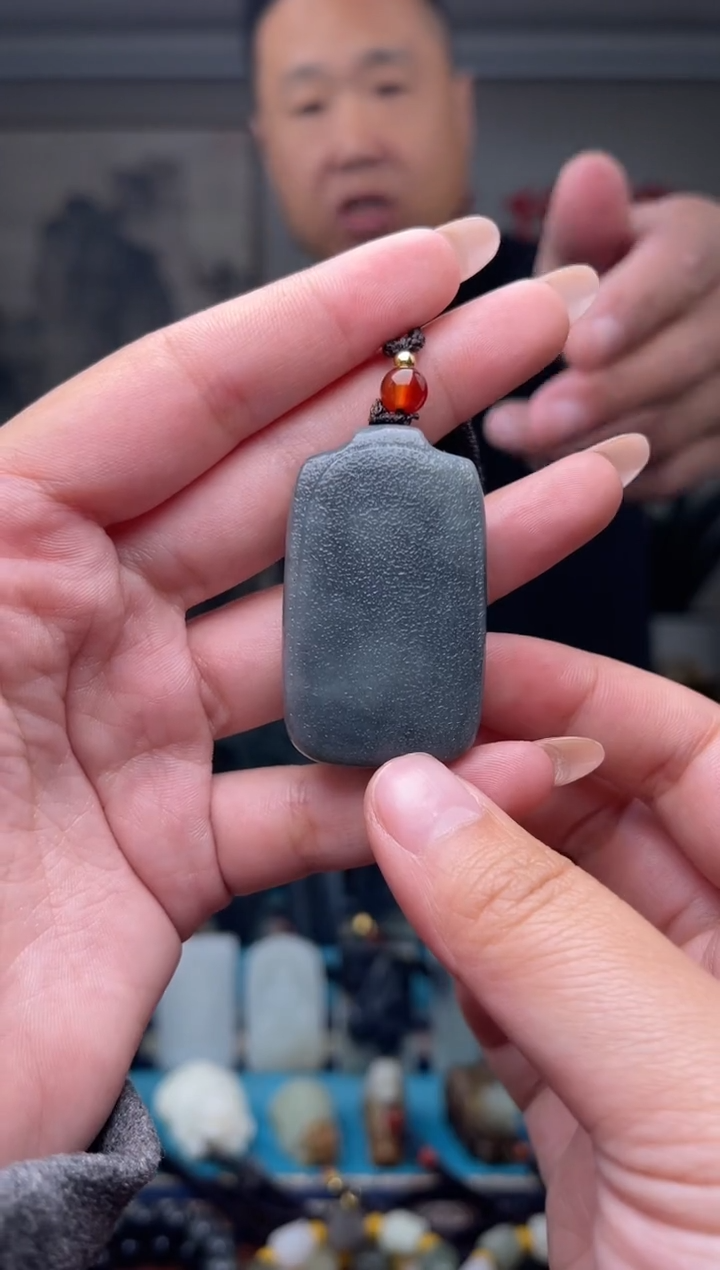 未镶嵌和田玉挂件1