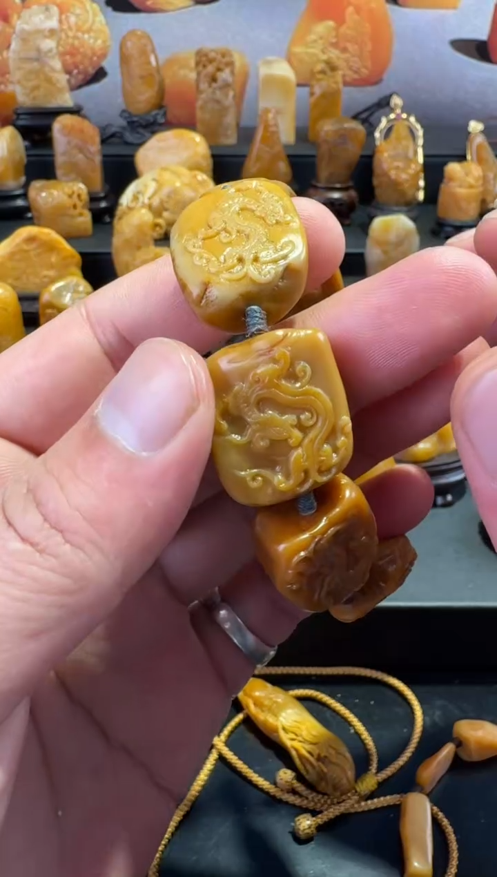 【闪购商品】田黄石半知田黄直播间