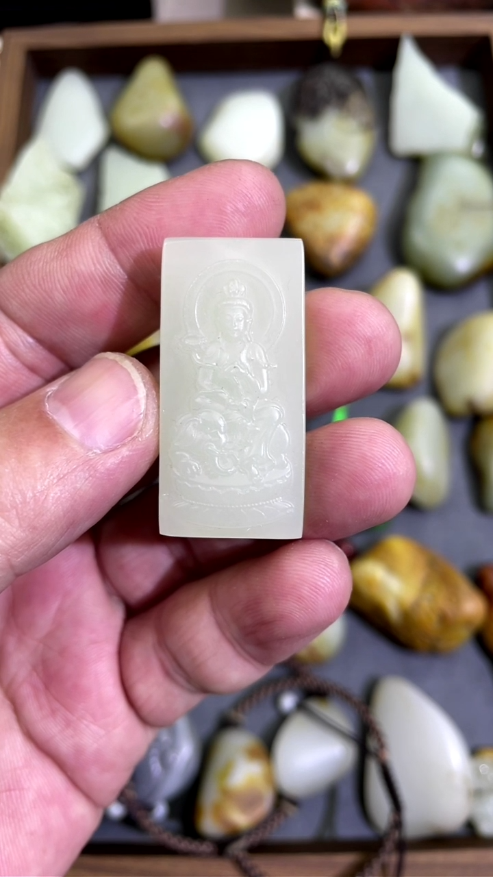 【闪购商品】和田玉颈饰未镶嵌新疆料普贤