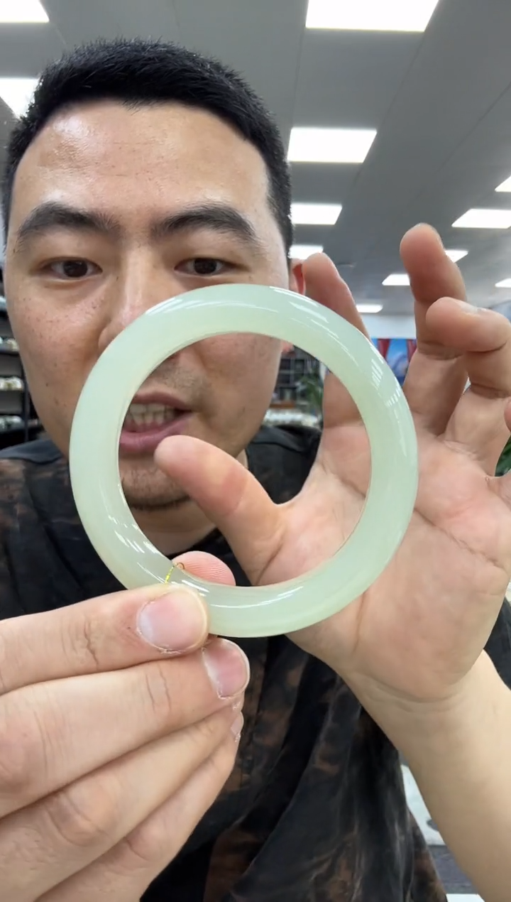 【闪购商品】和田玉未镶嵌手镯60  410