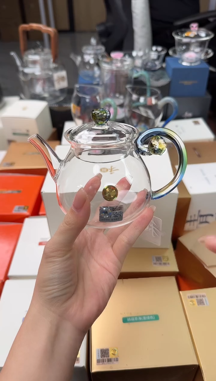 @@禾器幻彩清莲壶迷翠