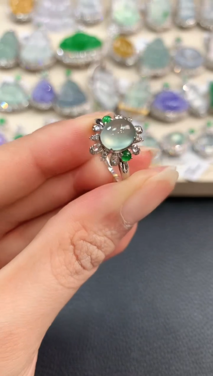 【闪购商品】翡翠戒指18K金镶嵌n20