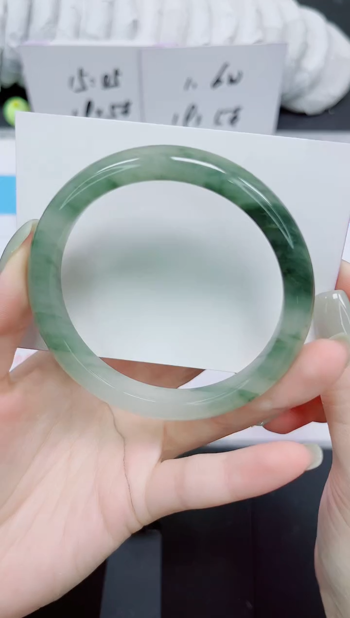 石英质玉未镶嵌手镯104