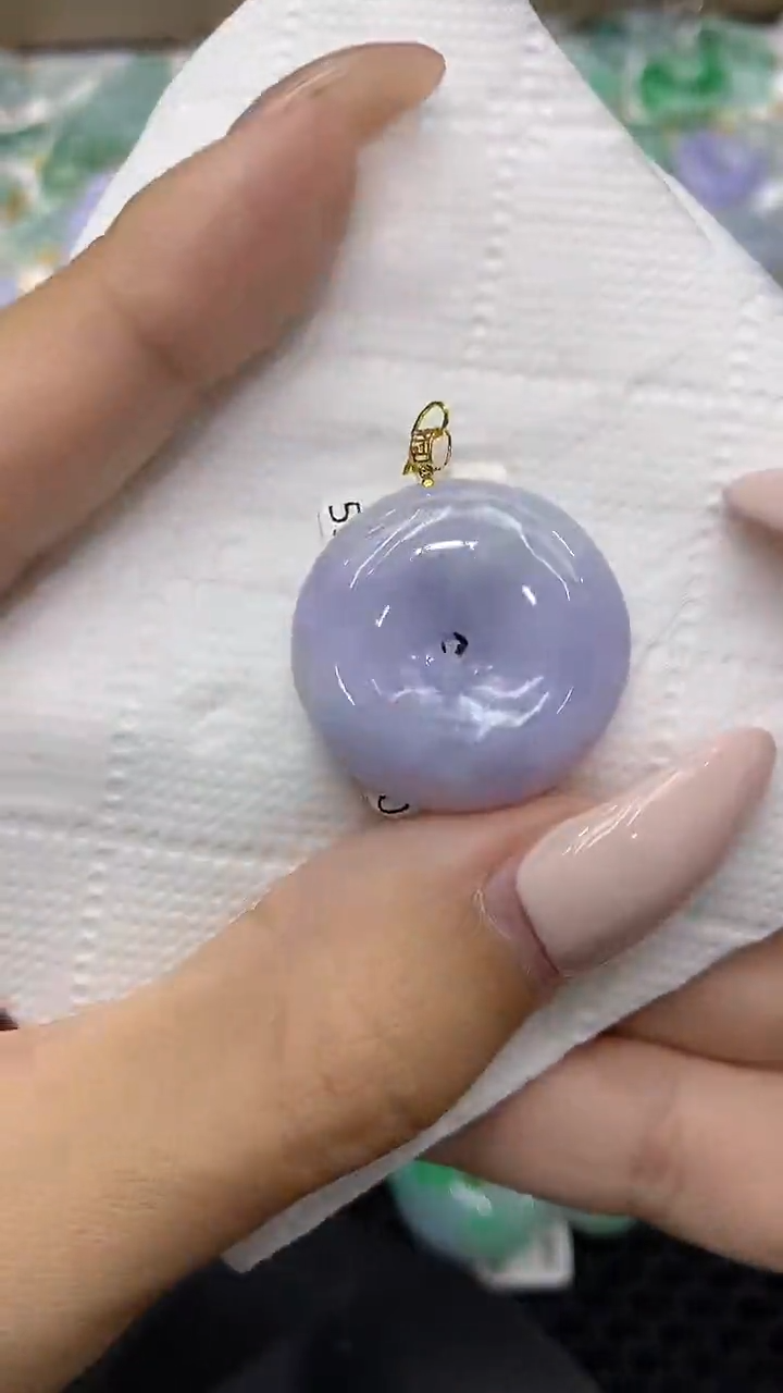 颈饰18K金镶嵌翡翠111111111111