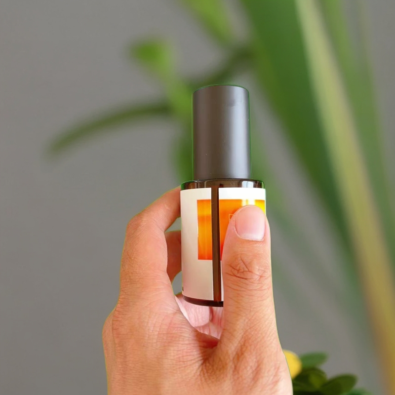 【J26】肌小活光感亮亮肌底液