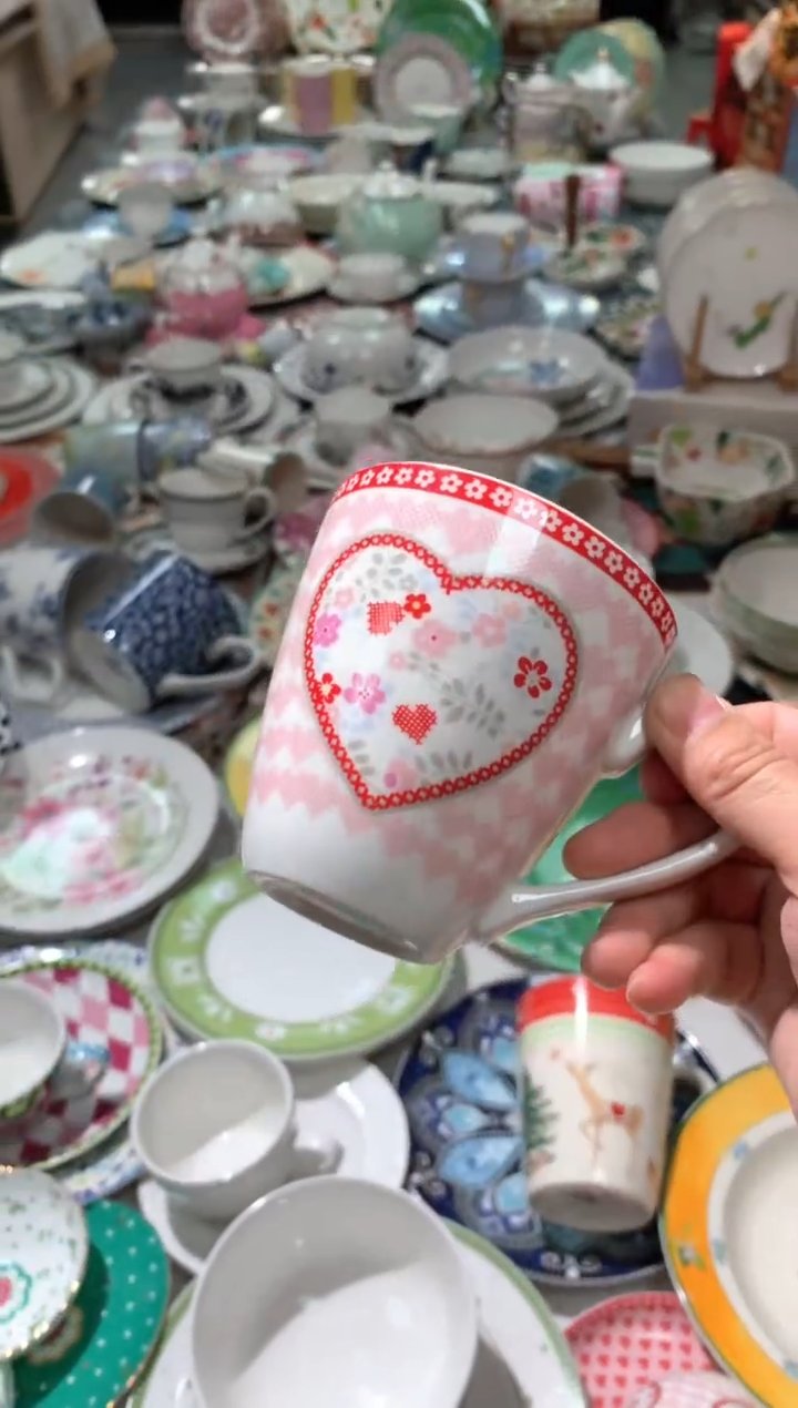 【闪购商品】瓷片CC403陶瓷没有完美无瑕陶瓷1个