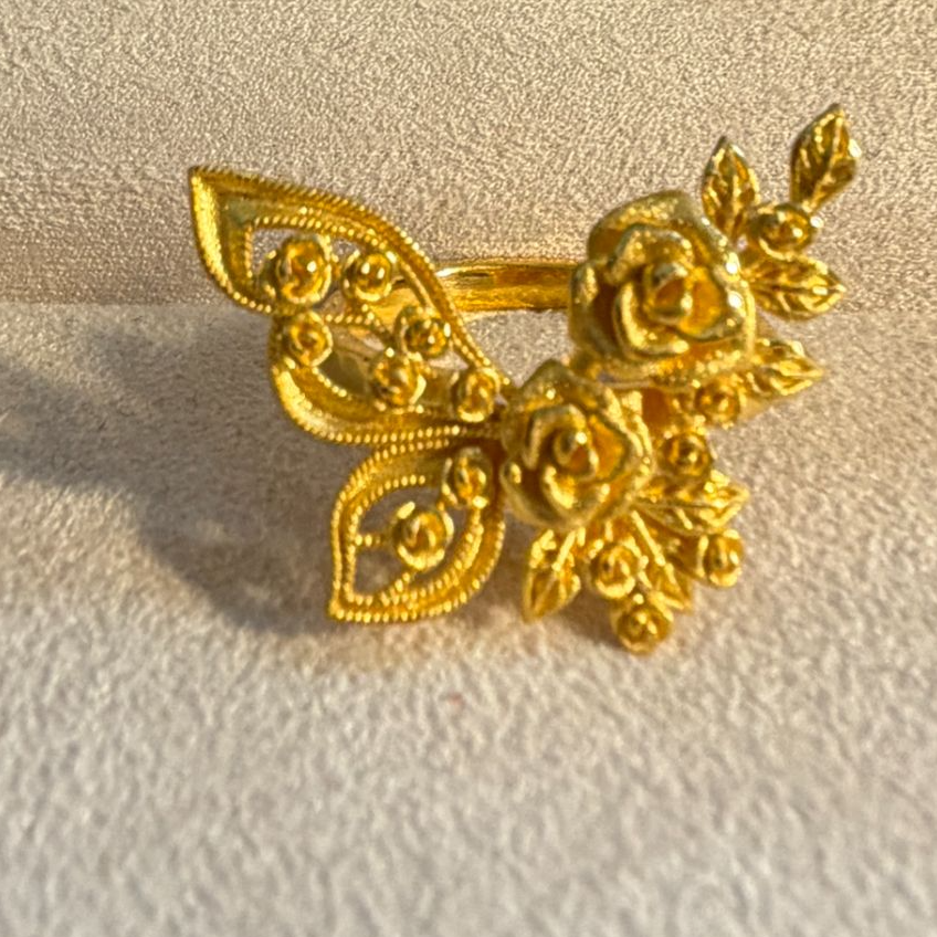 鳳喆錾刻镂空花丝精品工艺设计师款蝴蝶婚嫁五金国风戒指足金999