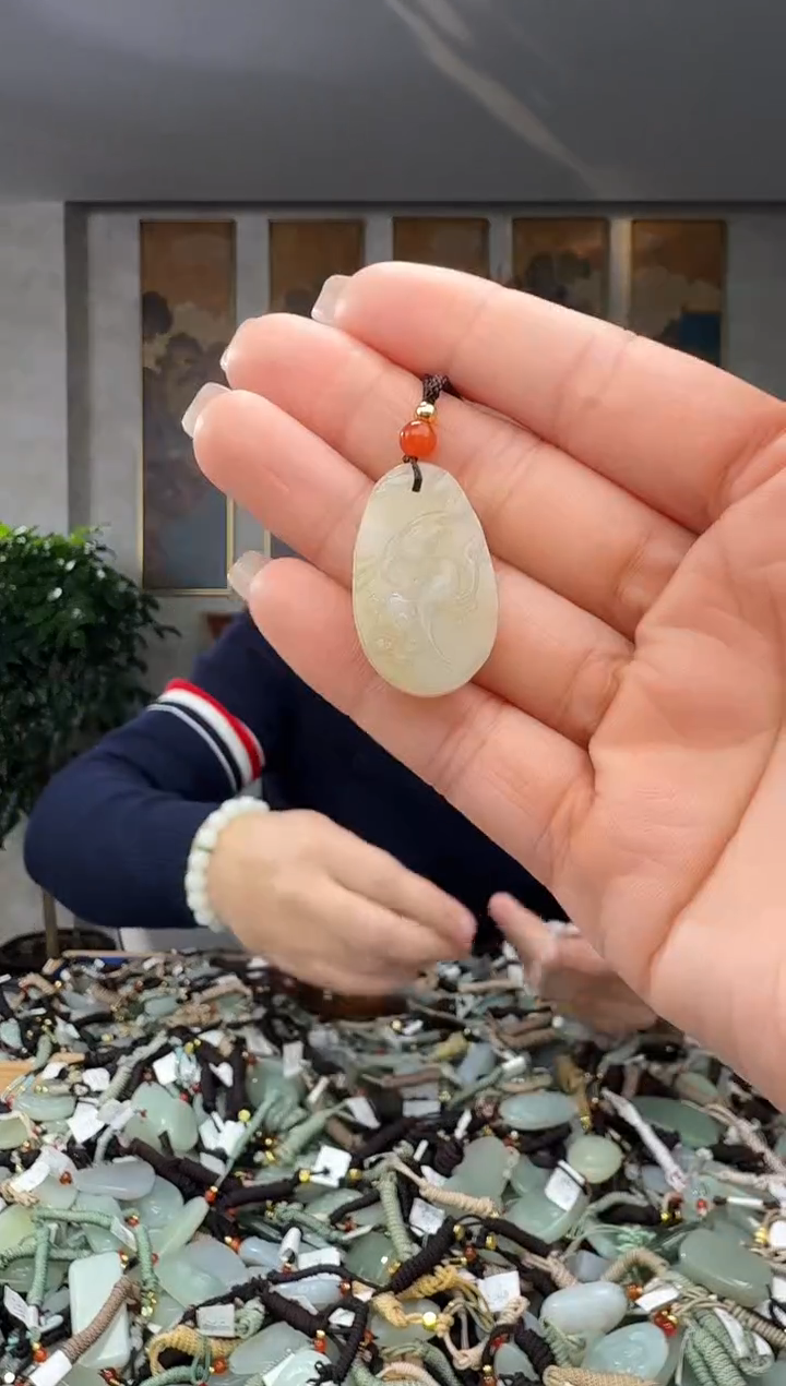 颈饰未镶嵌和田玉拍一发一多样性发货