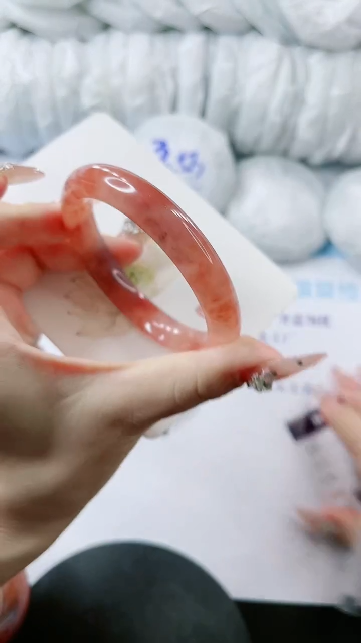 【闪购商品】石英质玉手镯未镶嵌多样性发货V202