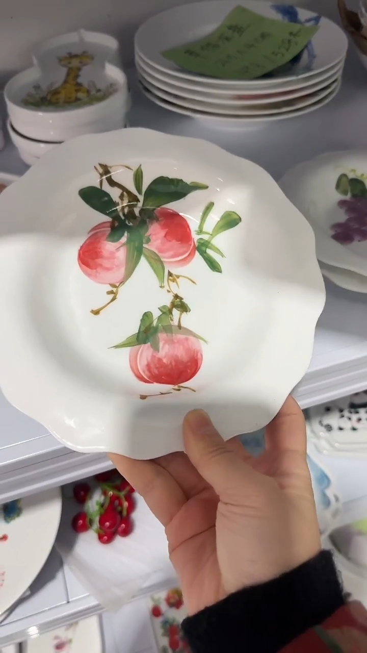 其他景德镇高温瓷（花朵盘）福利价微瑕