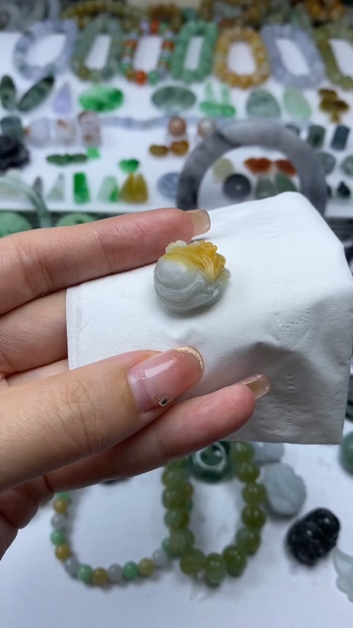 未镶嵌定制翡翠毛货定制不退不换