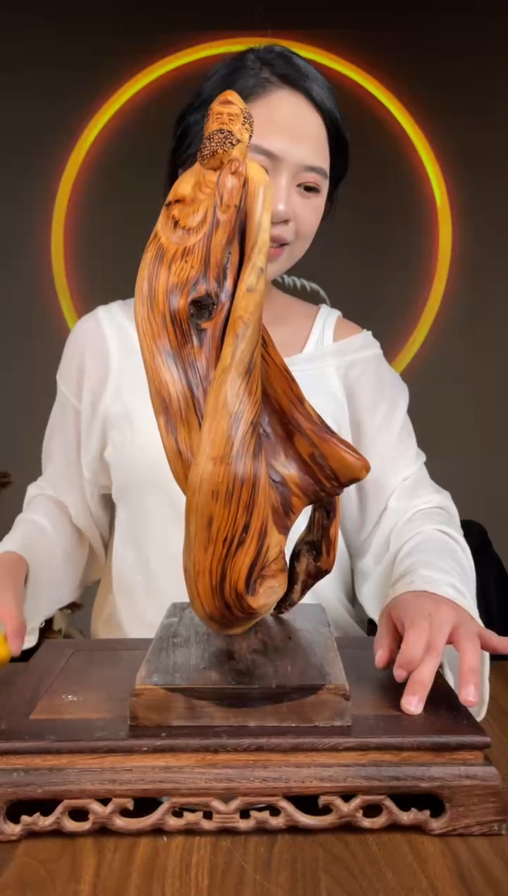 【闪购商品】柏木（崖柏）手工摆件,先抢先得!