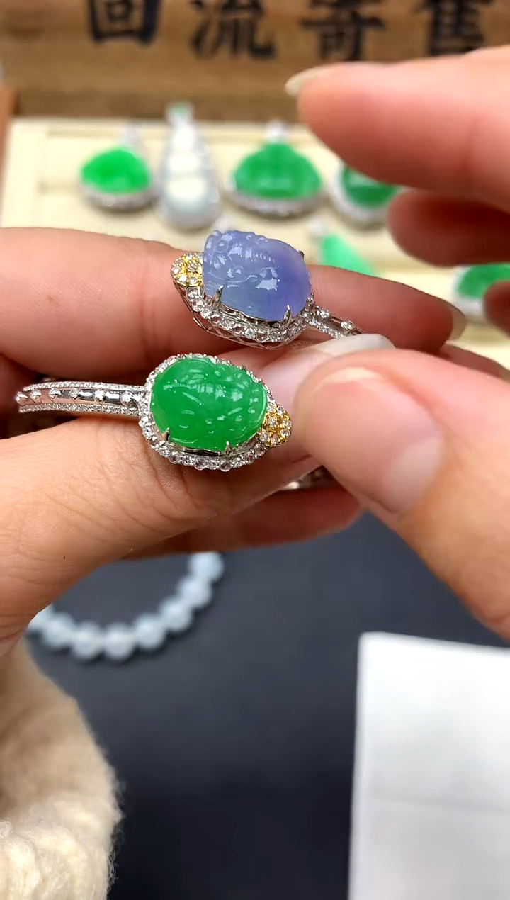 【闪购商品】翡翠手镯18K金镶嵌408-中国好珍宝