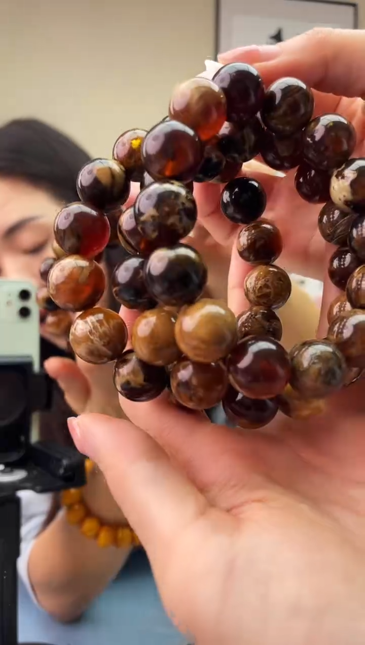 琥珀未镶嵌珠宝奇石T026 14瑕假一罚十，多样性发一件