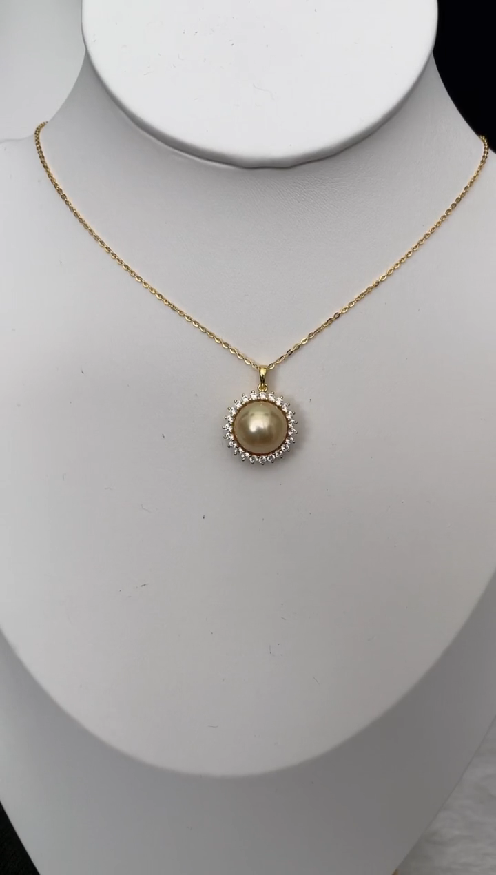 【闪购商品】海水珍珠吊坠(赠链)银S925镶嵌南洋金珠太阳花11-12mm