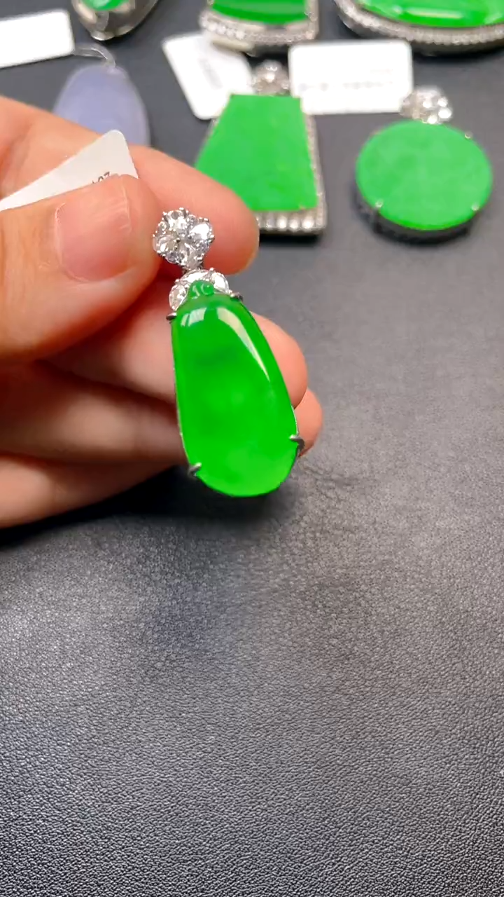 吊坠(不含链)银S925镶嵌翡翠吊坠