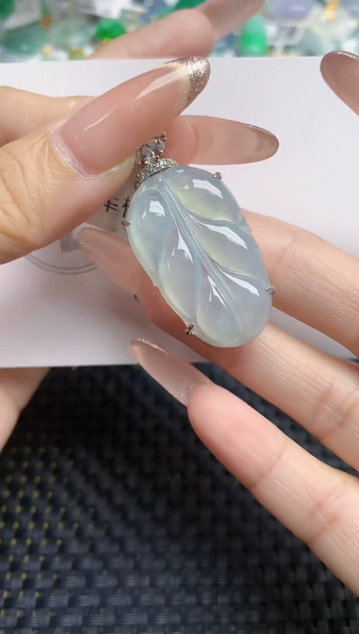 颈饰未镶嵌翡翠天然缅甸A货翡翠百元以上9元证书费自理