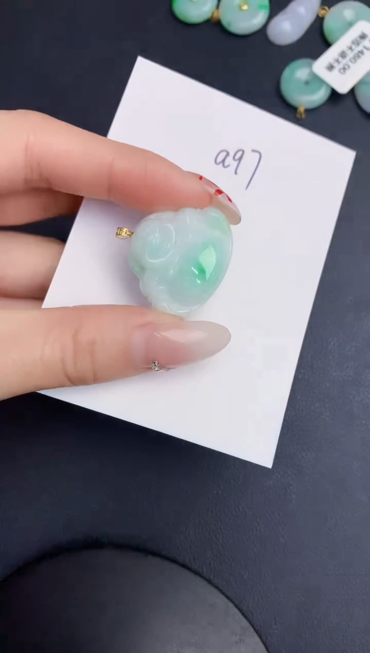 【闪购商品】翡翠颈饰18K金镶嵌00000000000