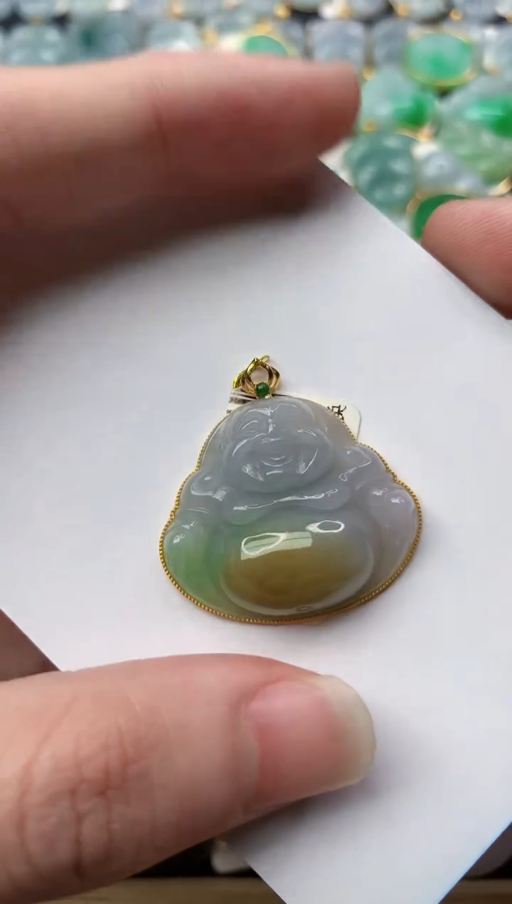 【闪购商品】翡翠颈饰18K金镶嵌85.........