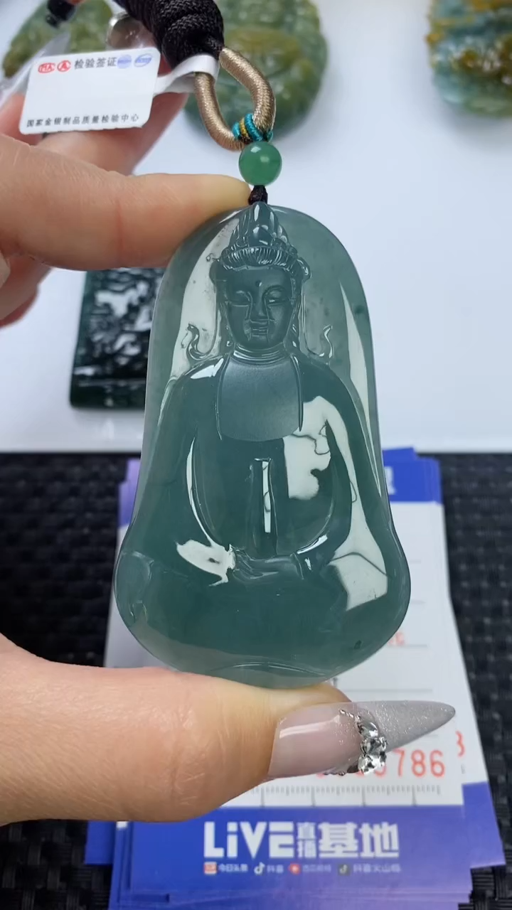 【闪购商品】翡翠颈饰未镶嵌1111111111111111